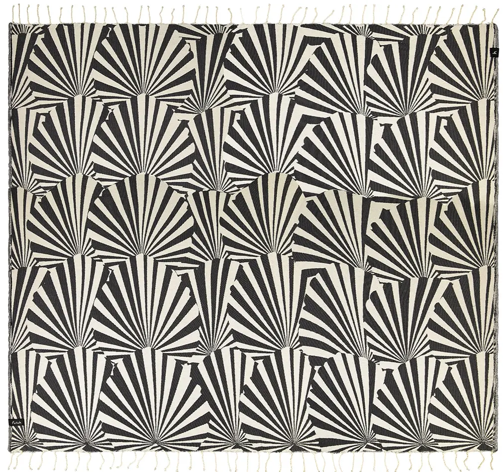 Futah - Taiga Noir Serviette Grande (2)