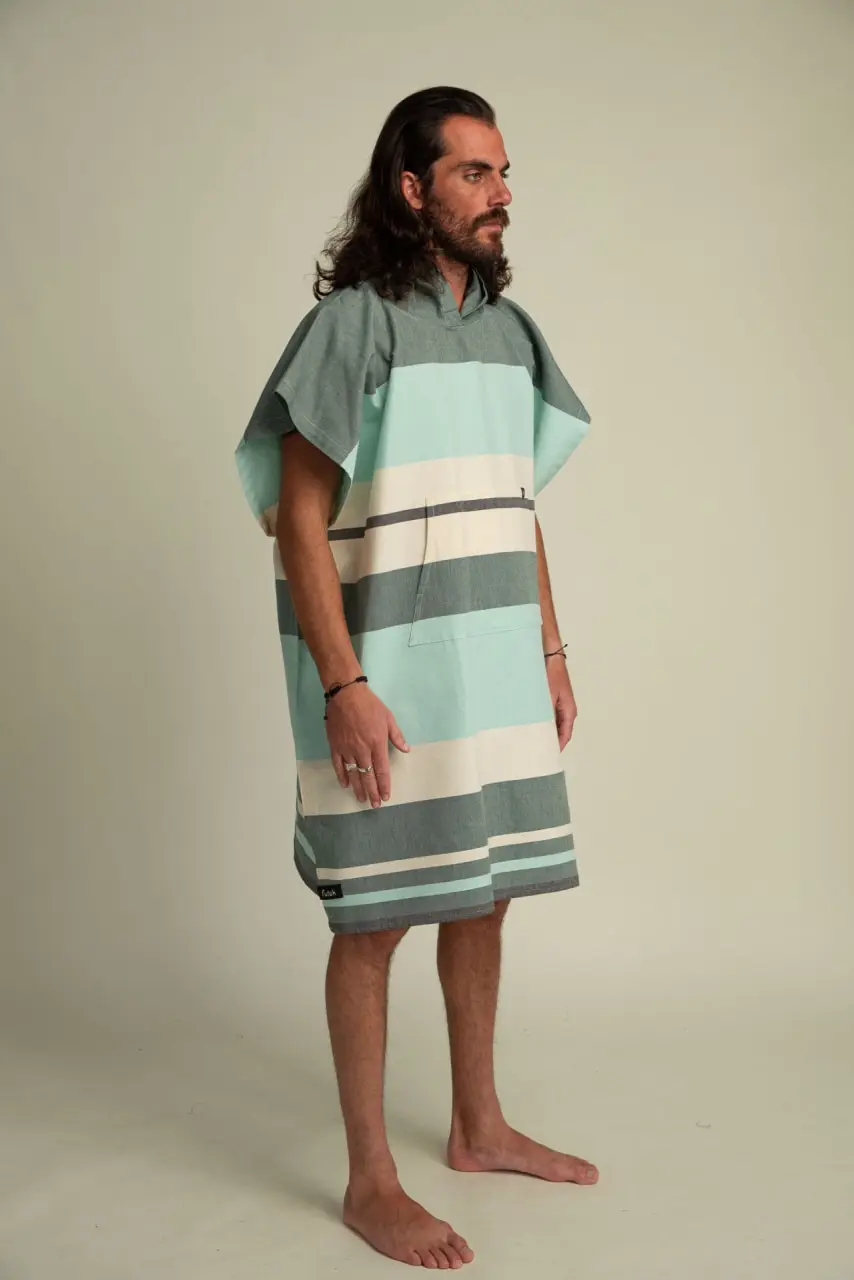 Futah - Papua Verde Poncho (1)
