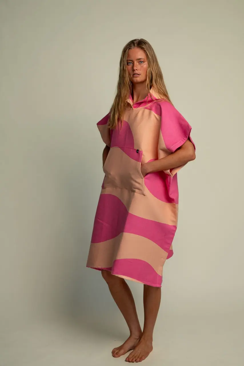 Futah - Aether Cor de Rosa Poncho (2)