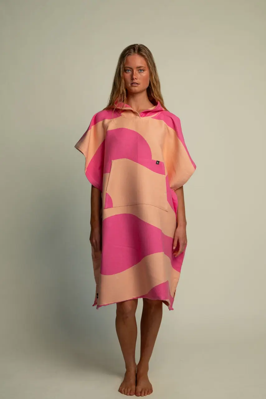 Futah - Aether Cor de Rosa Poncho (1)