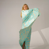 DSC00059__FLORA AQUATIC XL BEACH TOWEL_min